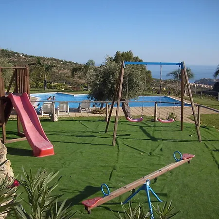 Aparthotel La Luna Nel Pozzo 4*