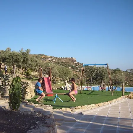 Aparthotel La Luna Nel Pozzo